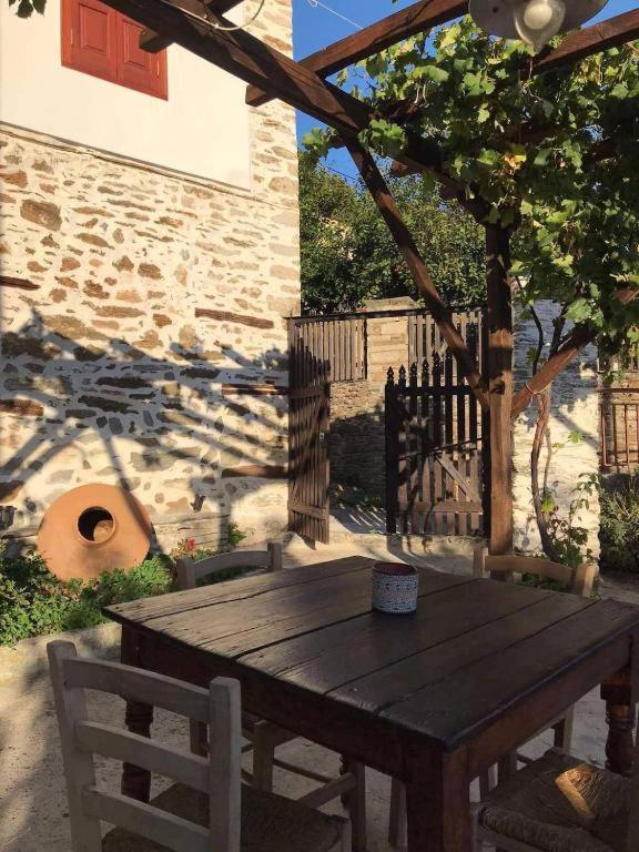 San Lorenzo Cottage - Παραδοσιακά Πέτρινα Δωμάτια Agios Lavrentios 外观 照片